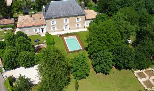 Limalonges House | Le Logis de Limalonges