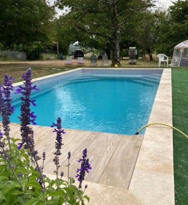 Saint-Martial-de-Mirambeau House | Le Moulin de la Garde