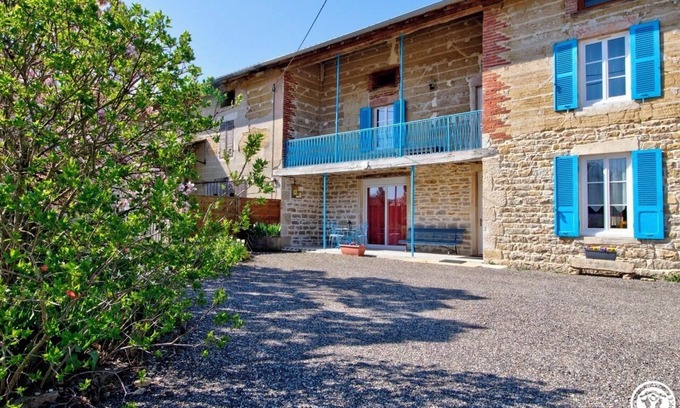 Saint-Julien-sur-Reyssouze House | Le Père Jean - Saint-julien-sur-reyssouze