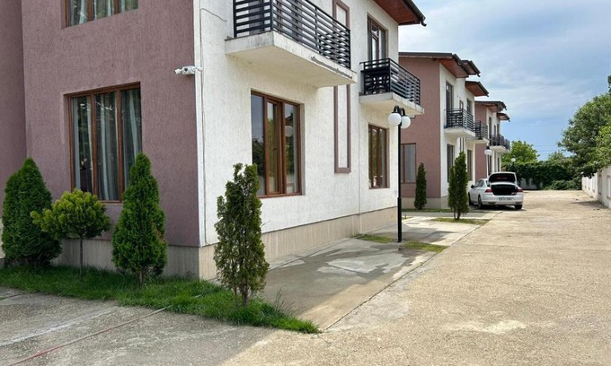 Afumati House | Le Patrick