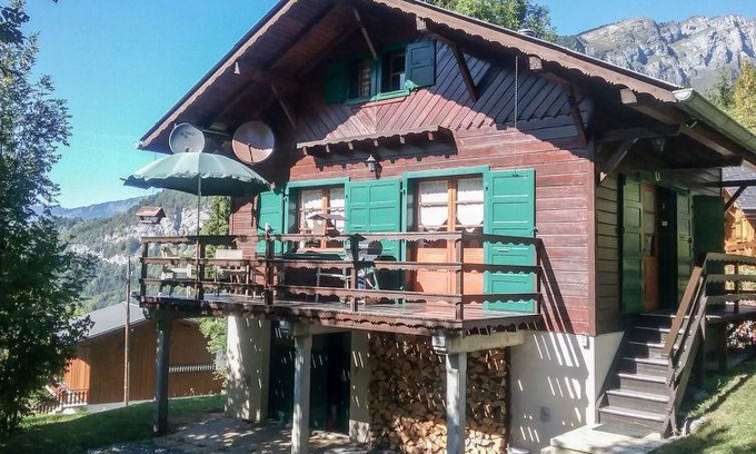 Sixt-Fer-a-Cheval House | Le Penoutlay