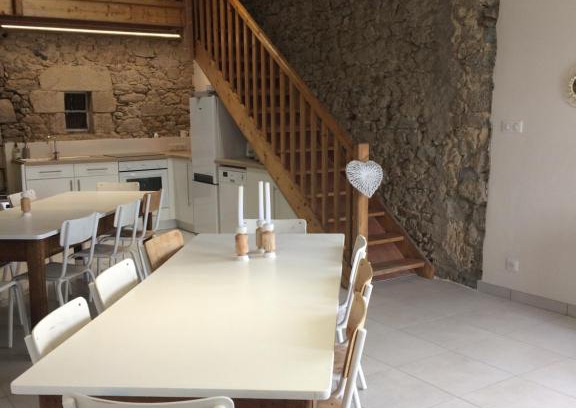 Saint-Malo-du-Bois House | LE PETIT MONTY Gite Côté Jardin