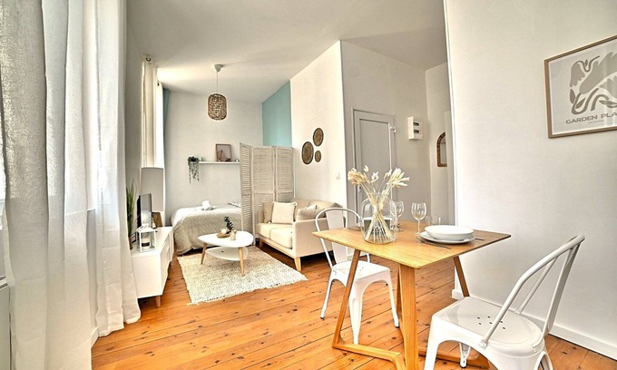 Fouras Apartment | Le Petit Vauban - Beach and center