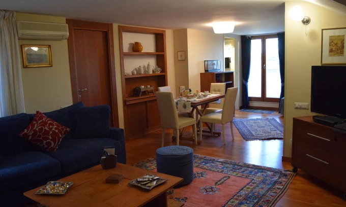 Quartiere XXVIII Monte Sacro Alto Apartment | Le Petite Resort apartment