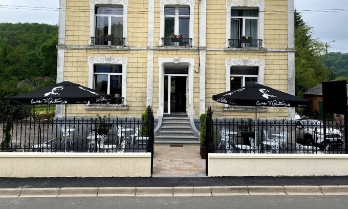 Les Hautes-Rivieres Hotel | Le point de chute