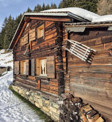 Saint-Pierre-de-Clages Ski Chalet | Le Raidillon Verbier