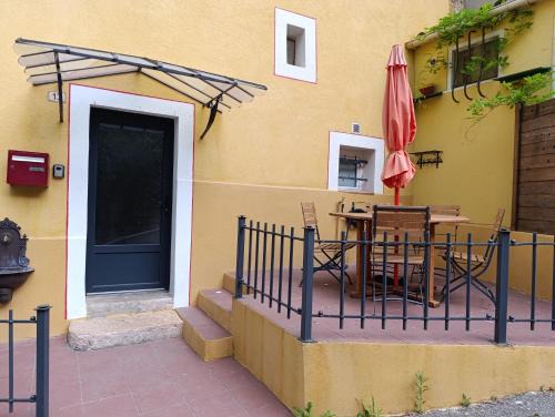 Barjols House | Le Real