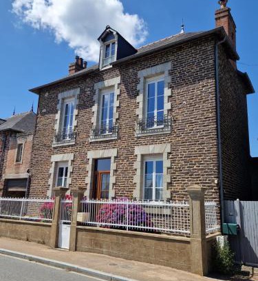 La Celle-sous-Gouzon Apartment | Le Repos de Merlin