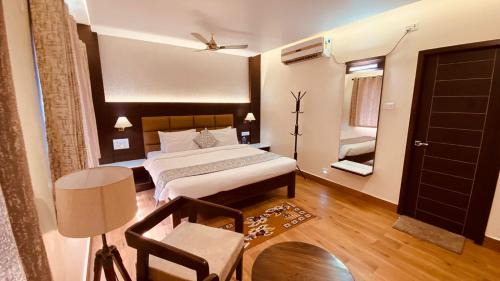 Theni Hotel | Le Shiv Executive Suite