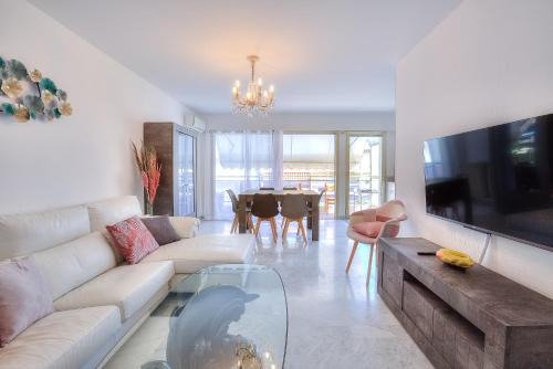 Juan-les-Pins Apartment | Le Sun-Beach - Spacieux 3 pièces avec parking à 400 m des plages de Juan-les-Pins