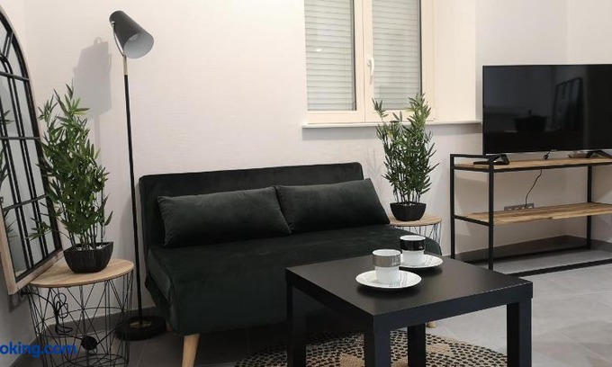 Mulhouse Apartment | Le Wilson Suite - Centre-Ville - Gare - Tram