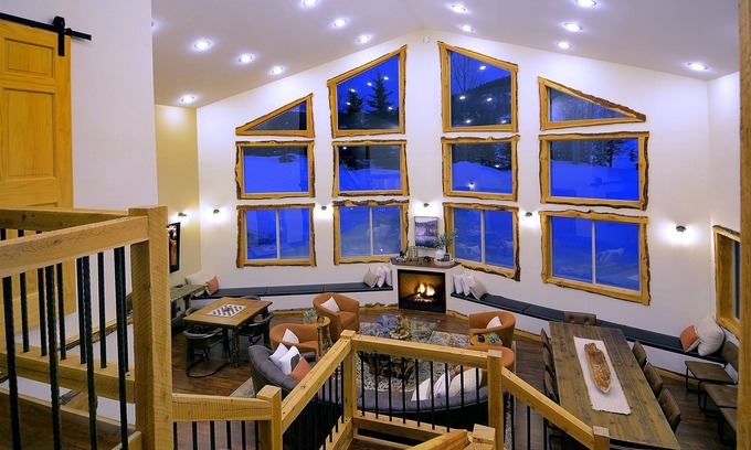 Crested Butte House | Legacy Lodge/Sprawling Lodge Home Close to the Resort, Sleeps 20/Hot Tub/Garage