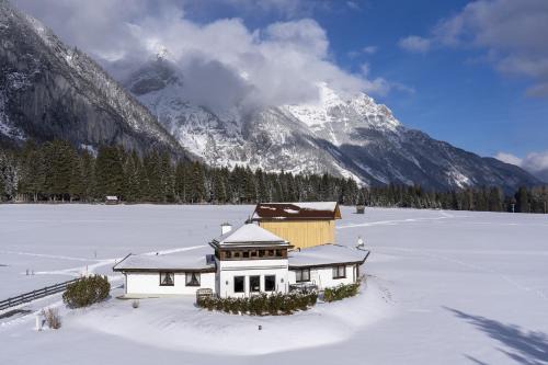 Leutasch House | Lehner Schlössl