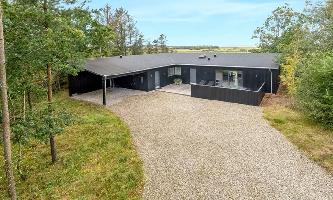 Hojslev House | "Lennart" - 500m to the fjord by Interhome