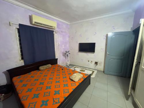 Abomey-Calavi House | Les bois sacrés house