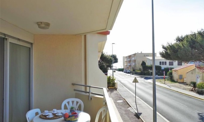 Narbonne-Plage Apartment | Les Cigalines by Interhome