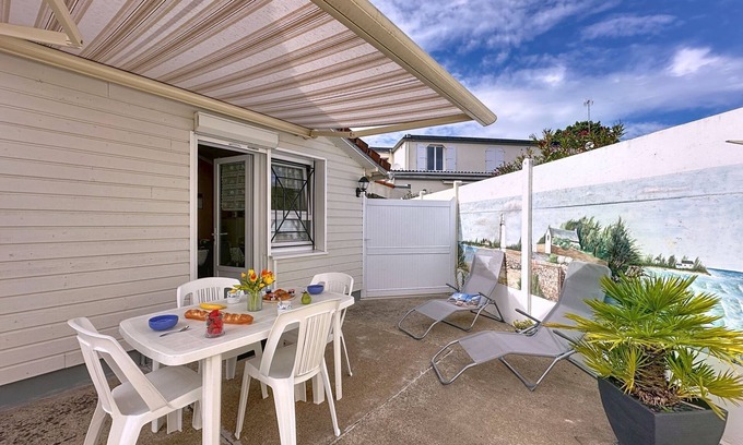 Tharon-Plage House | Les Coquillages by Interhome