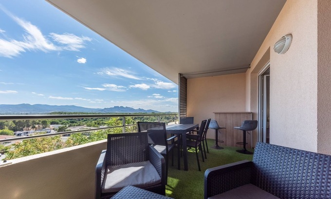 La Bouverie Apartment | Les Coteaux d'Argens - apt climatisé