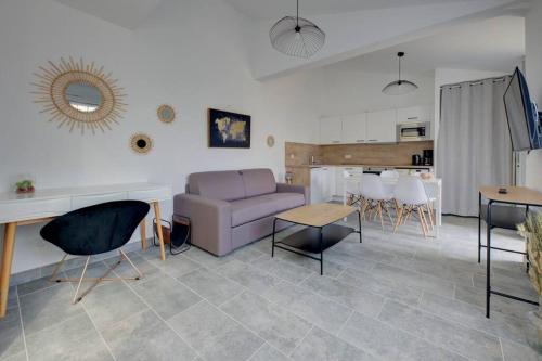 Avoine Apartment | Les Forges fond