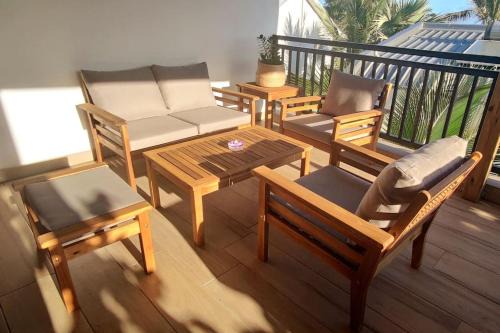 Saint-Pierre De La Reunion House | Les lataniers 2 - Vue sur mer