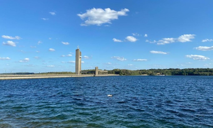 Froidchapelle Apartment | Les pieds dans l eau