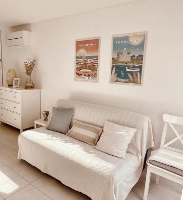Palavas-les-Flots Apartment | Les Soleillades - T2 cosy pour 4 pers - Piscine, parking privé, à 100m de la plage - LaConciergerieByNina