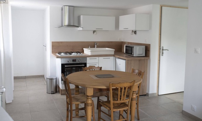 Dompierre-les-Ormes Cottage | "LES TREFLES" gite/apartment of 42m².