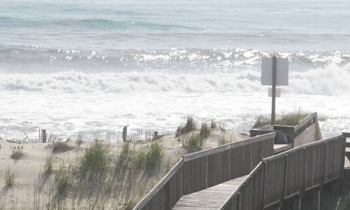 Rodanthe Condo | Less Expensive! Oceanfront 2BR/2 Bath 3rd Floor Condo, Pool, Deck