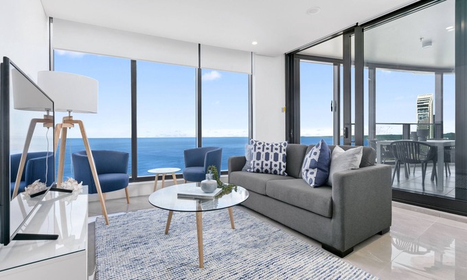 Surfers Paradise Apartment | Level 50 Beachfront, 2 Bedrooms in a new resort
