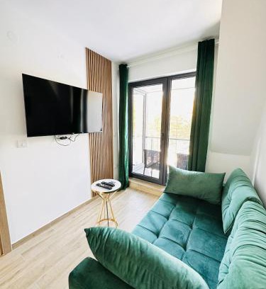 Divcibare Apartment | Lexi Green Hills apartman