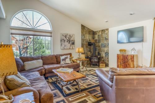 Mountain View Estates House | Life on Mt Olympia