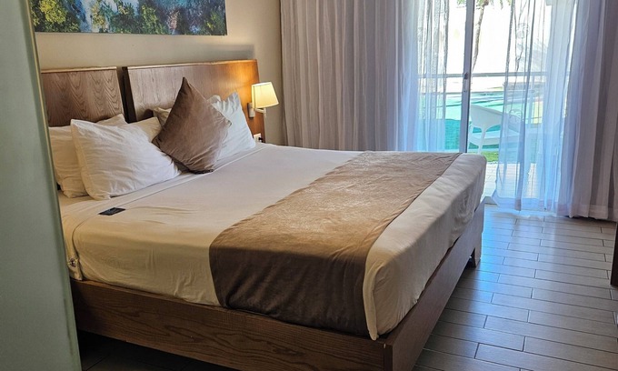 Cofresi Resort | Lifestyle Tropical Beach Resort Jr. Suite: All-inclusive fee extra pd to resort