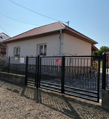 Kazar House | Liget Vendégház