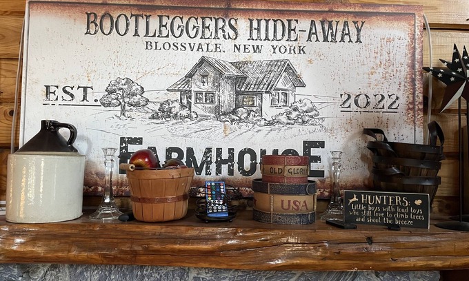 Vienna Apartment | Light and Airey new apartment on Apple Orchard minutes from Sylvan Beach