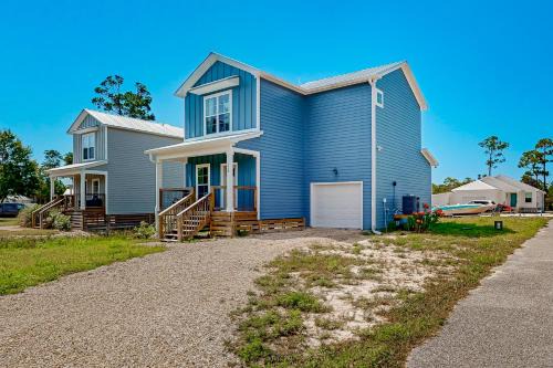 Carrabelle House | Lighthouse Cove