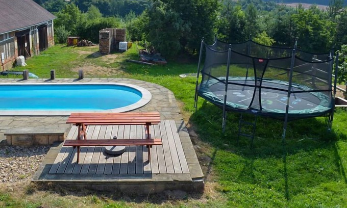 Uhlejov House | Lika by Interhome