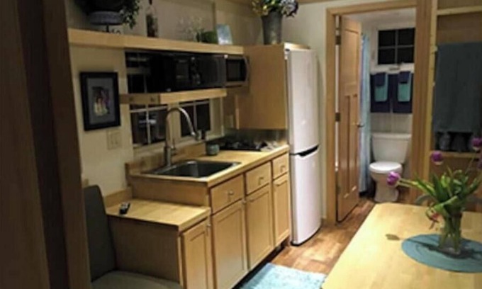 Candler Cottage | Lilac Cottage