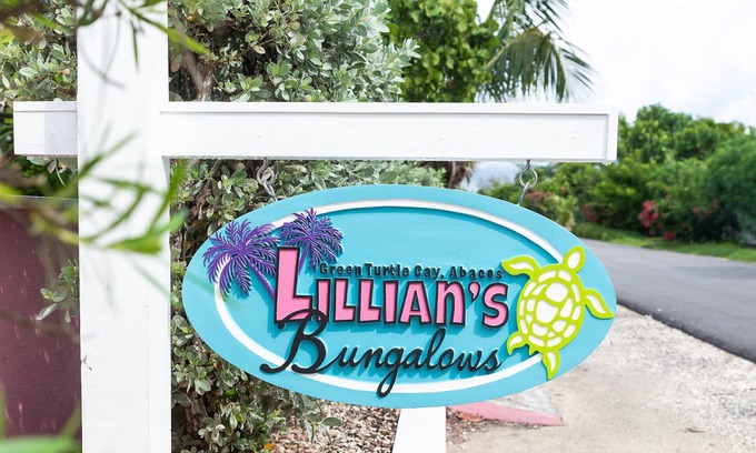 Green Turtle Estates House | Lillian's Bungalows - Second Floor Ocean View