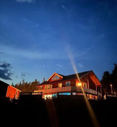 Skibotn Apartment | Lillian's gjestehus, Skibotn