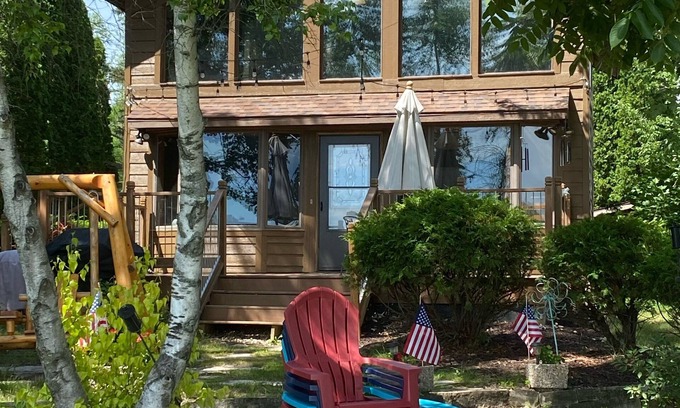 Campbellsport House | Lillibridge Lake Home on Tittle Lake/Long Lake All Season Fun