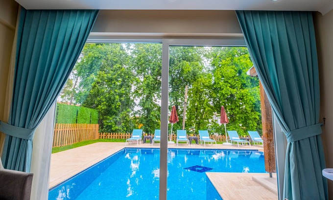 Ciftlik Villa | Lilly Villa 1