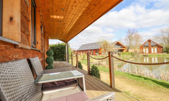 Aubourn Cottage | Lily-pad Lodge