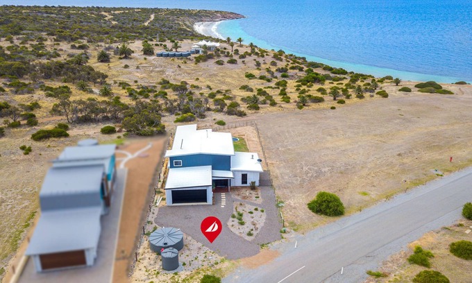 Point Boston House | Lily Patch Lodge