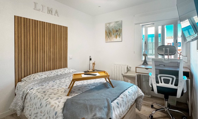 Simancas Bed & Breakfast | Lima: perfect room to live and share in Madrid