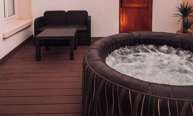 Le Perreux-sur-Marne House | LIMITLESS - Forbidden House