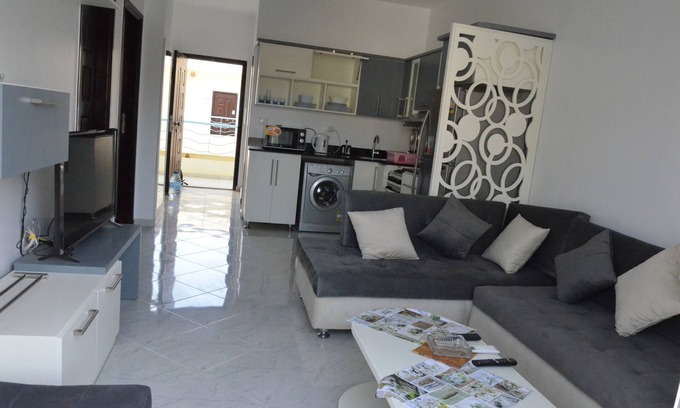 Al Mamsha El Seyahi Apartment | Lincom Building- Unit #507