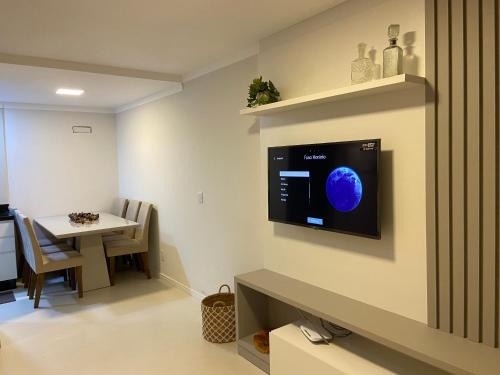 Vila Suzana House | Linda Casa com 3 suites-Condominio-Canela