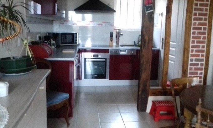 Saline House | Liseangīte