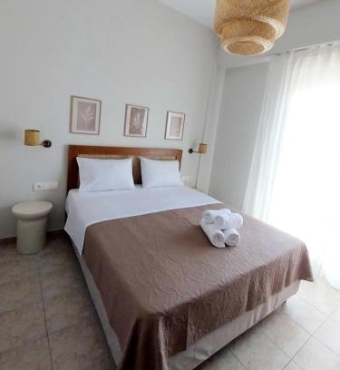 Palaiochora Hotel | Lithos