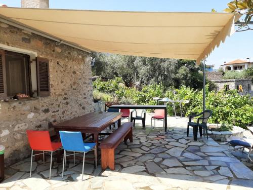 Sourpi House | Little Bit Of Heaven